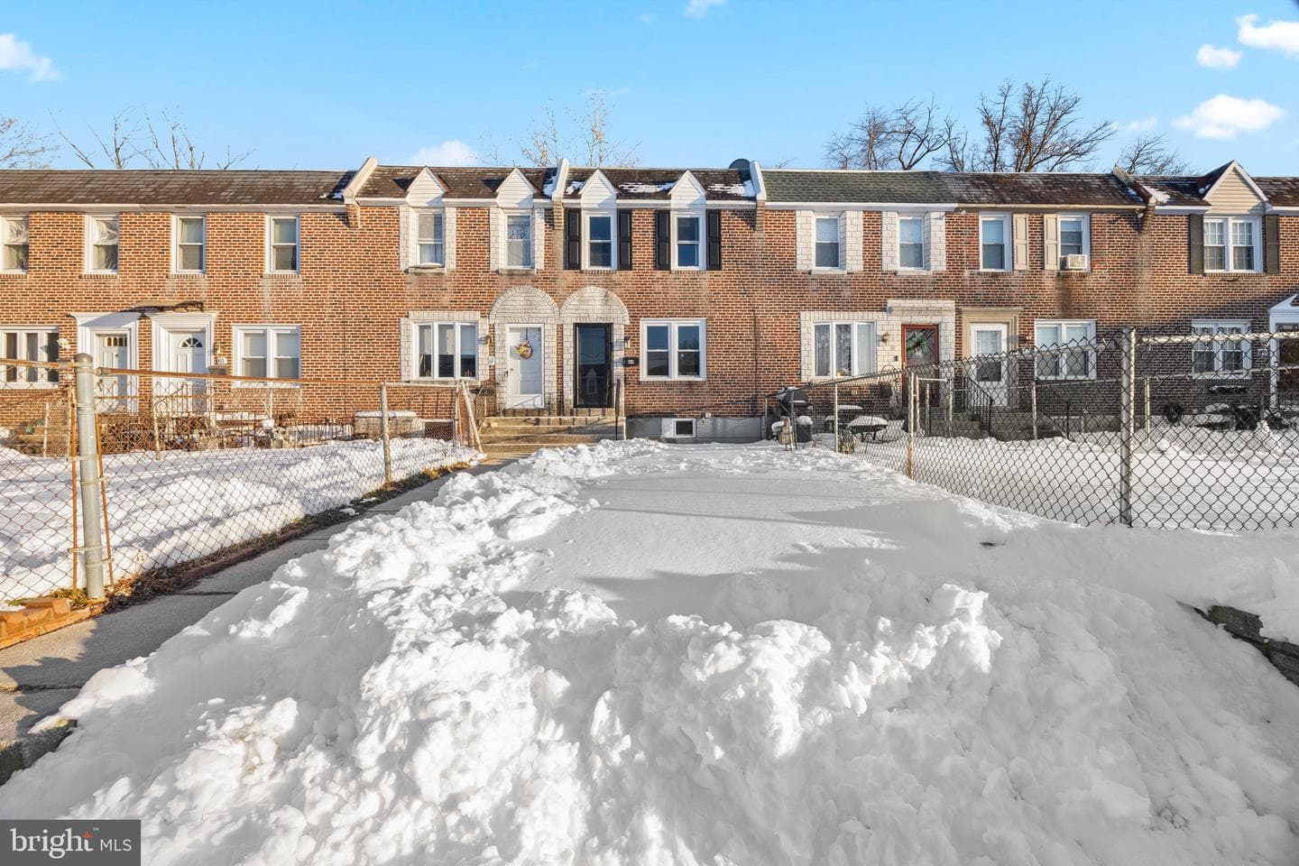 84 Chester Avenue photo 3