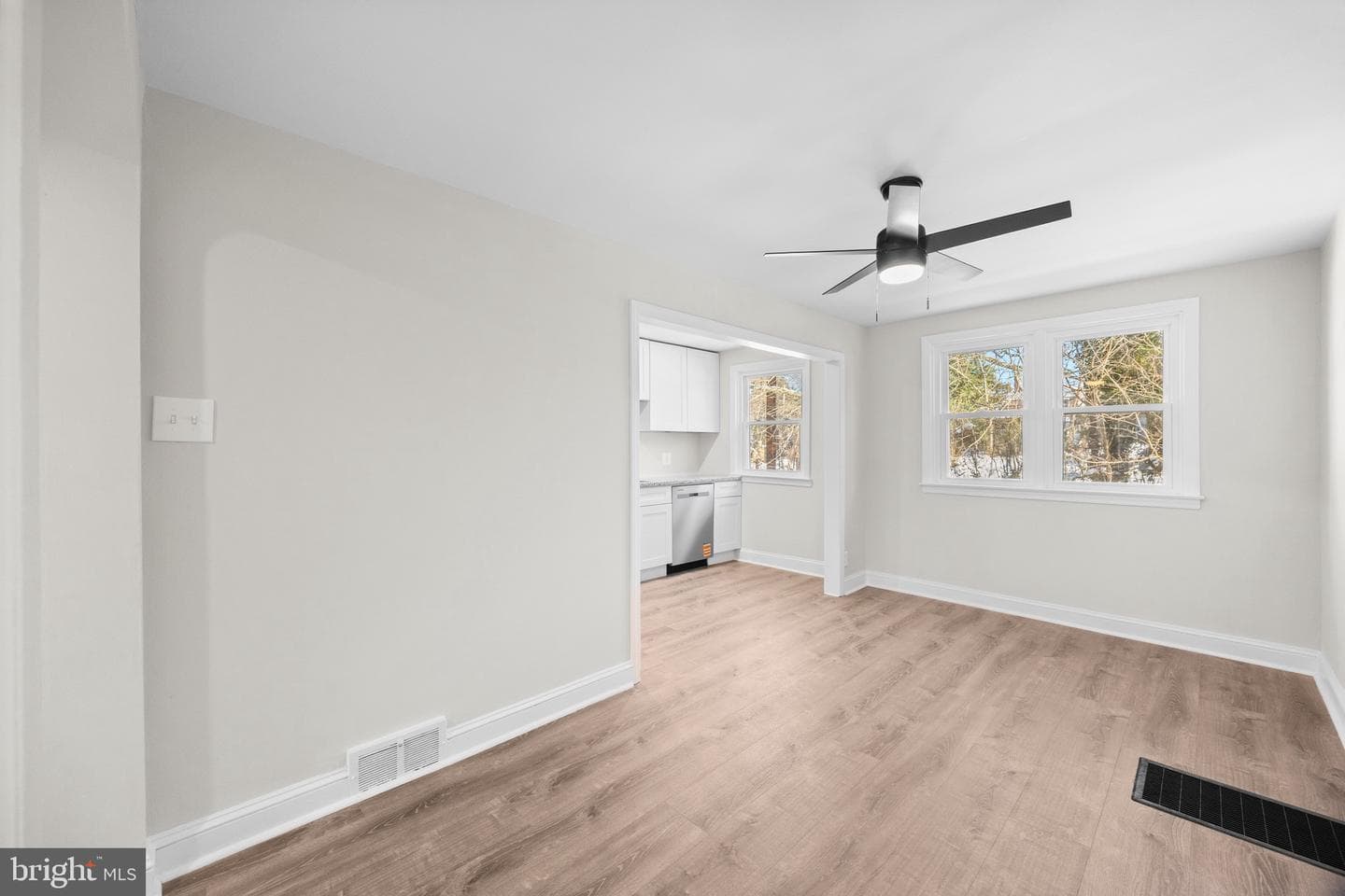 84 Chester Avenue photo 7