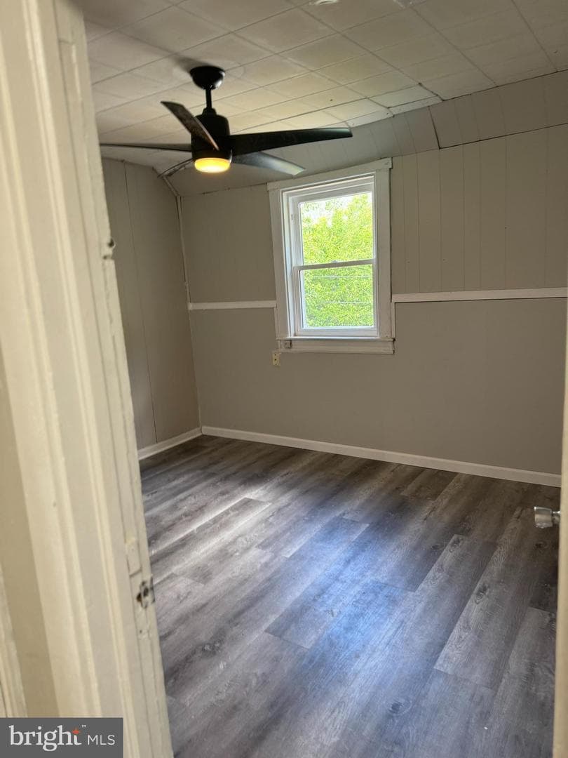 1308 Morton Avenue photo 12