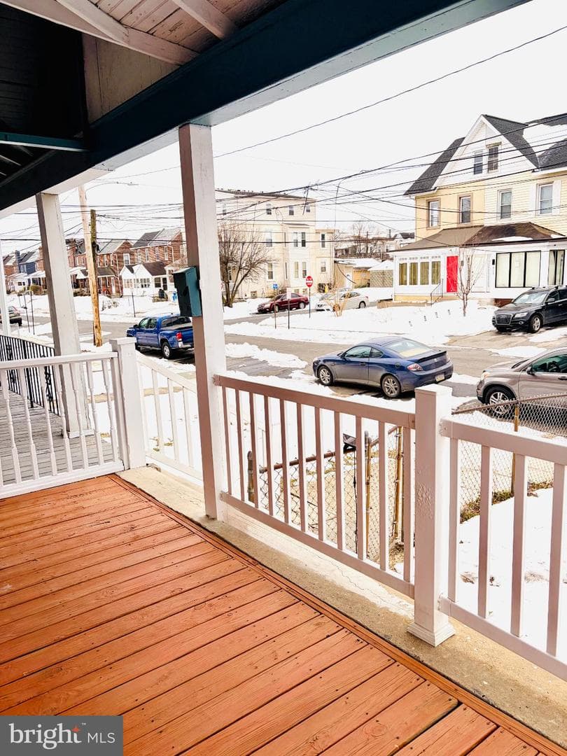 401 Holly Road photo 5