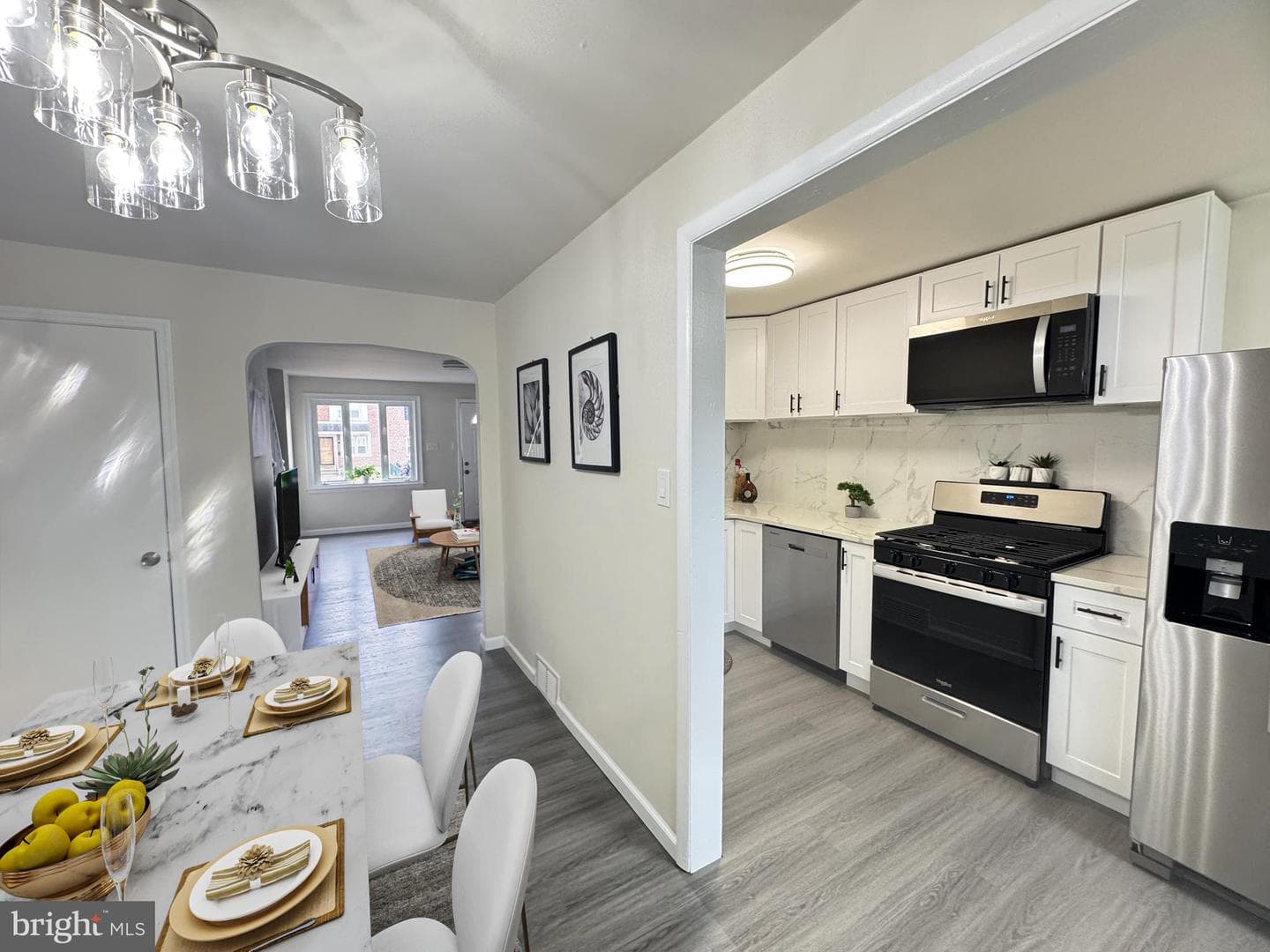 2098 Kent Road photo 10