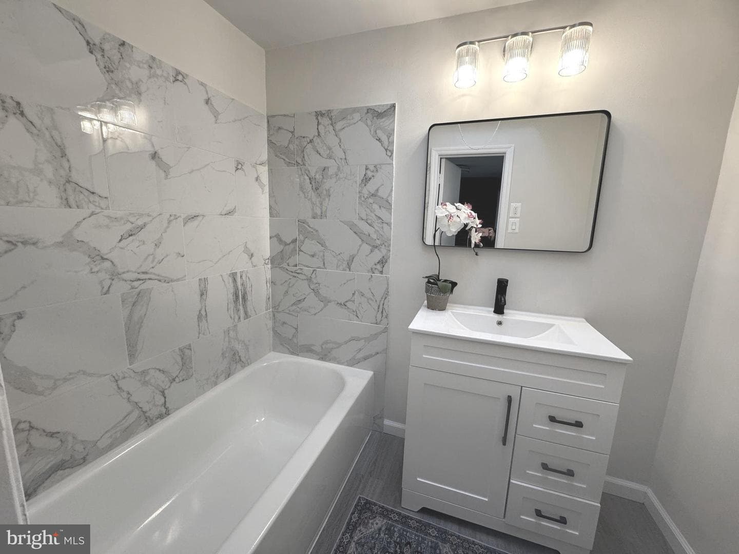 2098 Kent Road photo 15