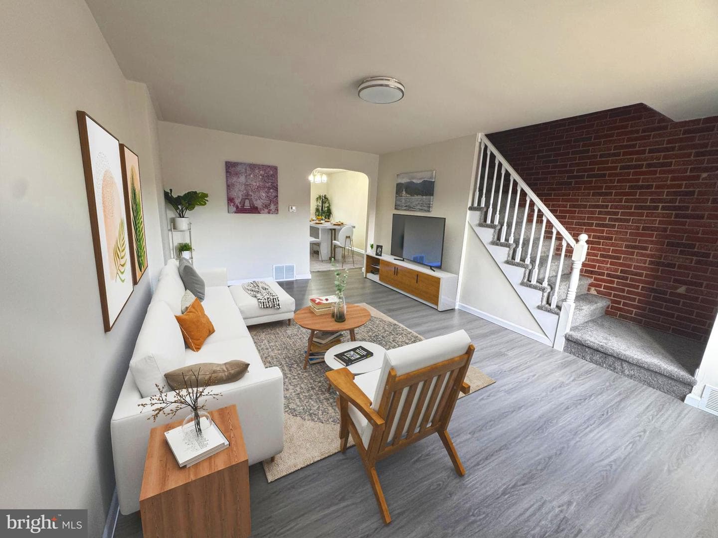 2098 Kent Road photo 4