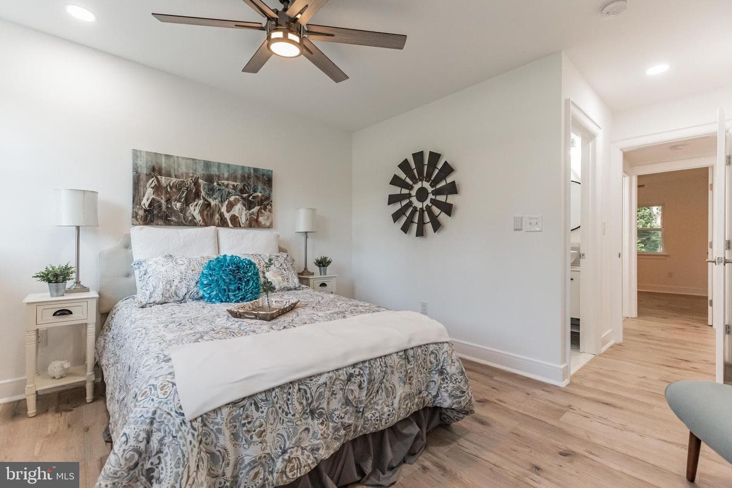 2213 Windsor Circle photo 29