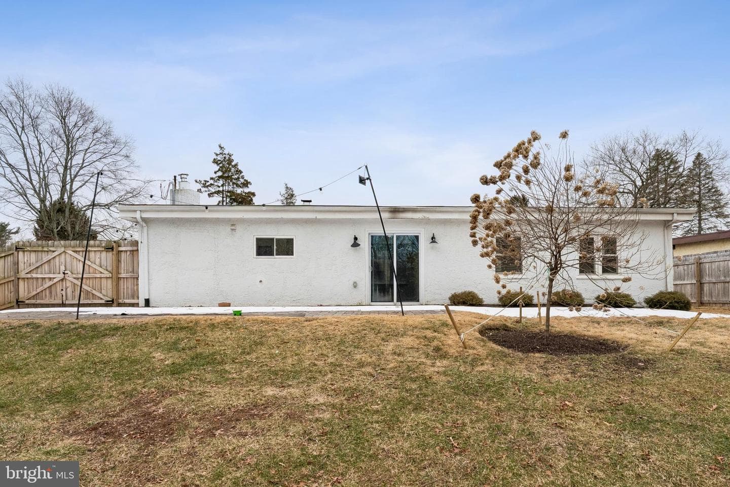 2213 Windsor Circle photo 40