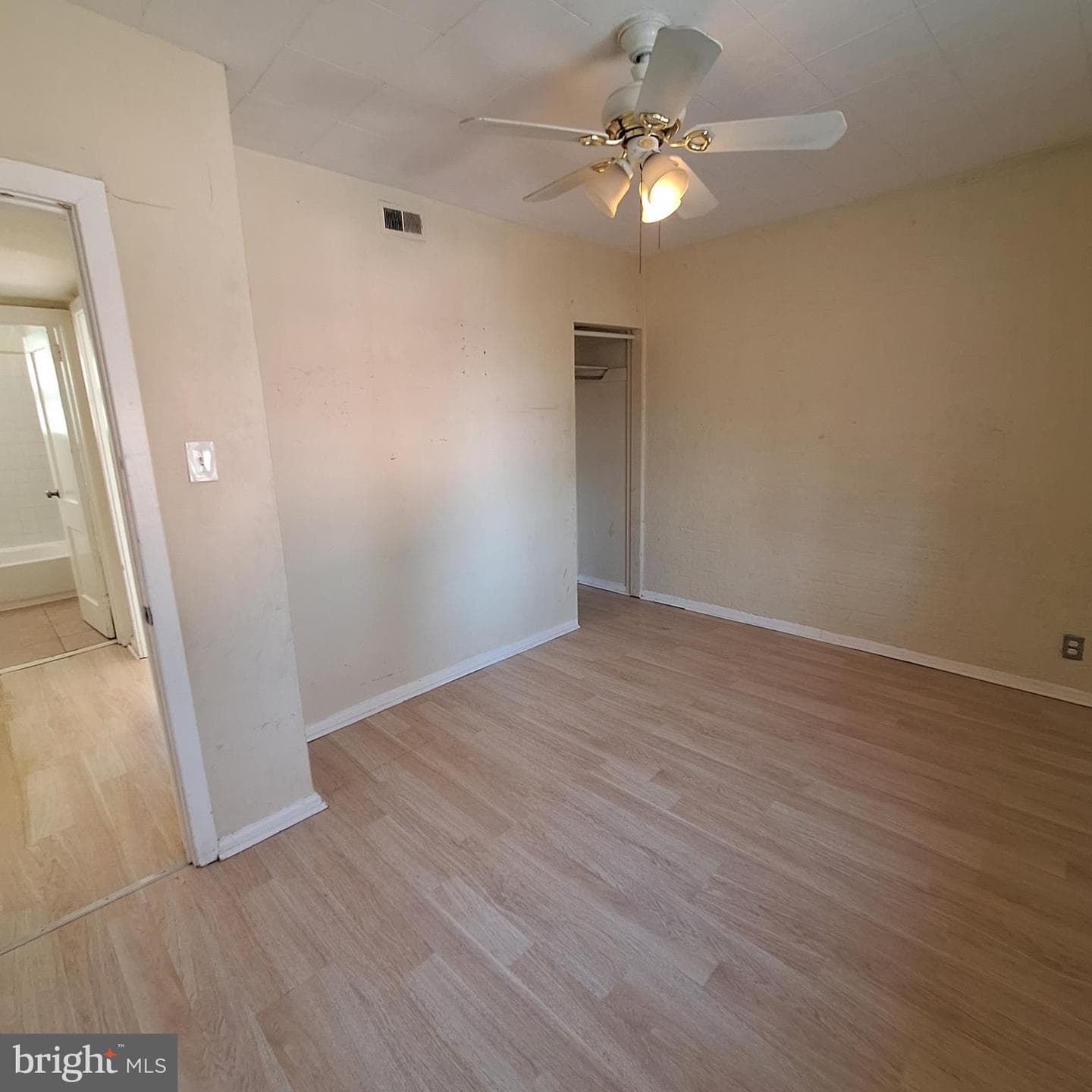 404 Nashville Court photo 9