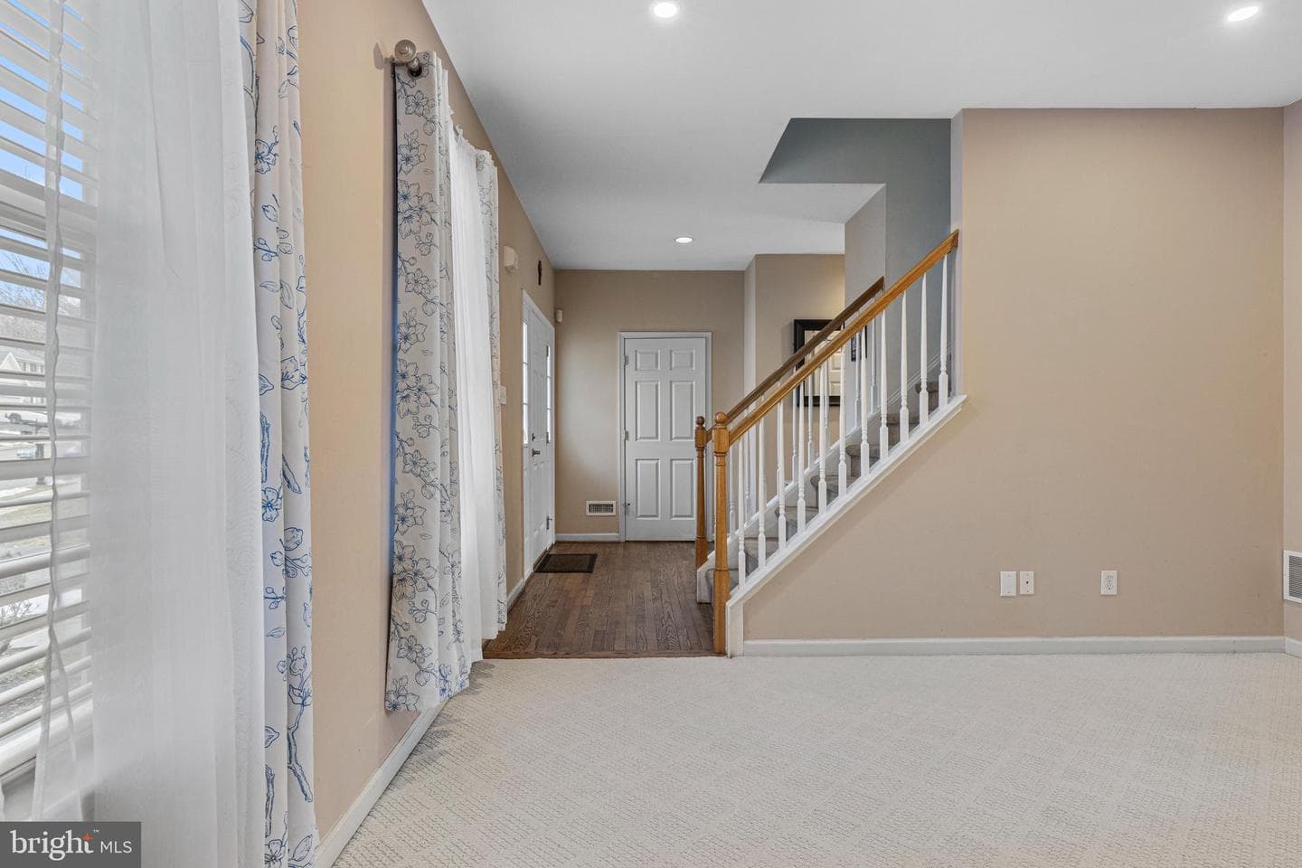 411 Highgrove Lane photo 19