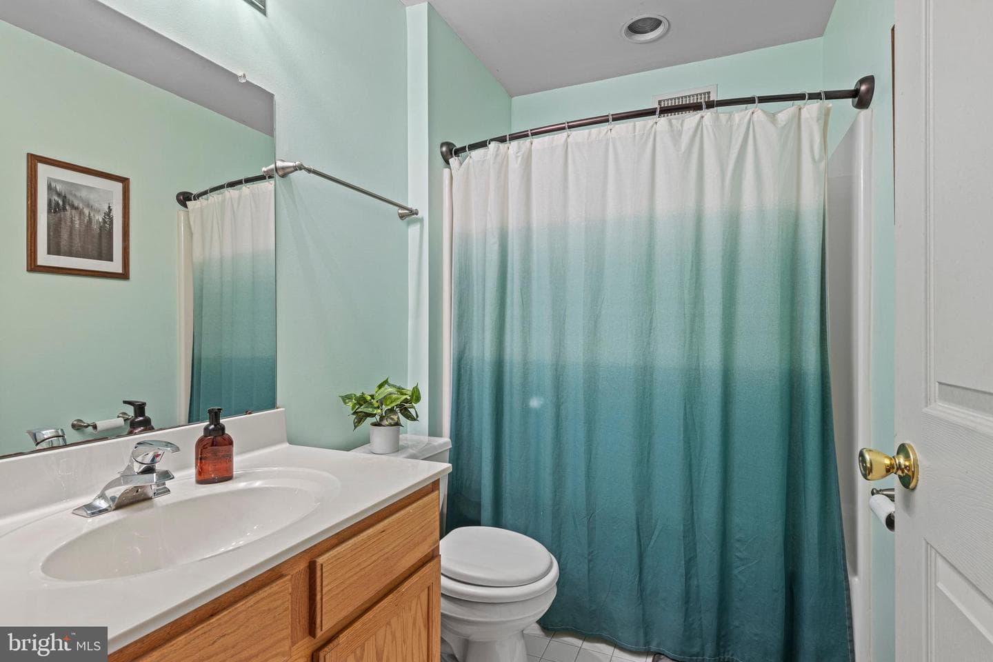 411 Highgrove Lane photo 37