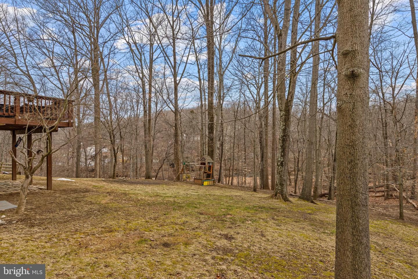 411 Highgrove Lane photo 42