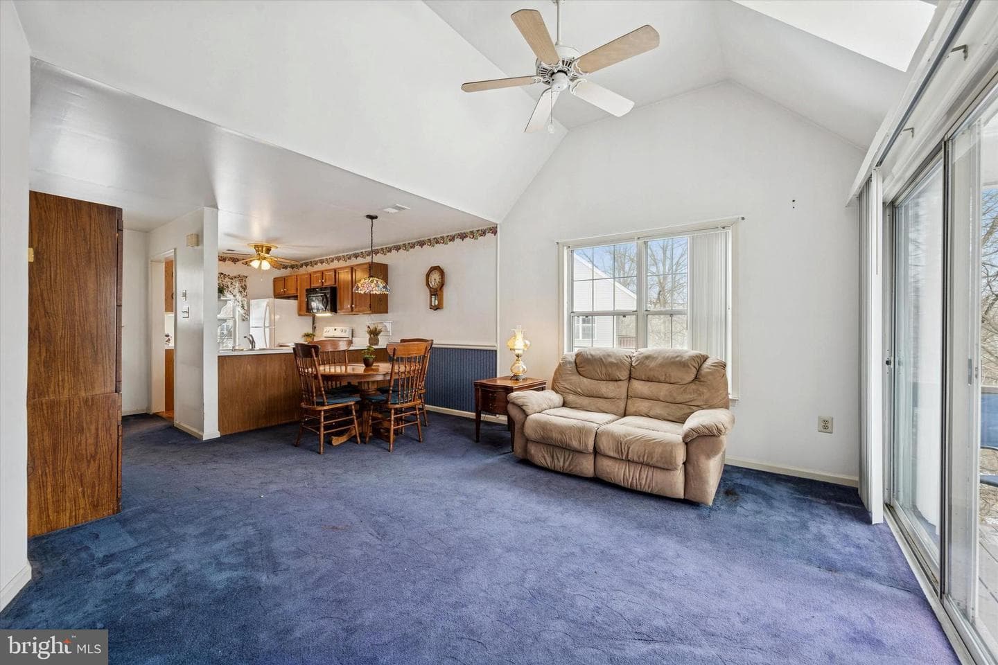 419 Derry Drive photo 11