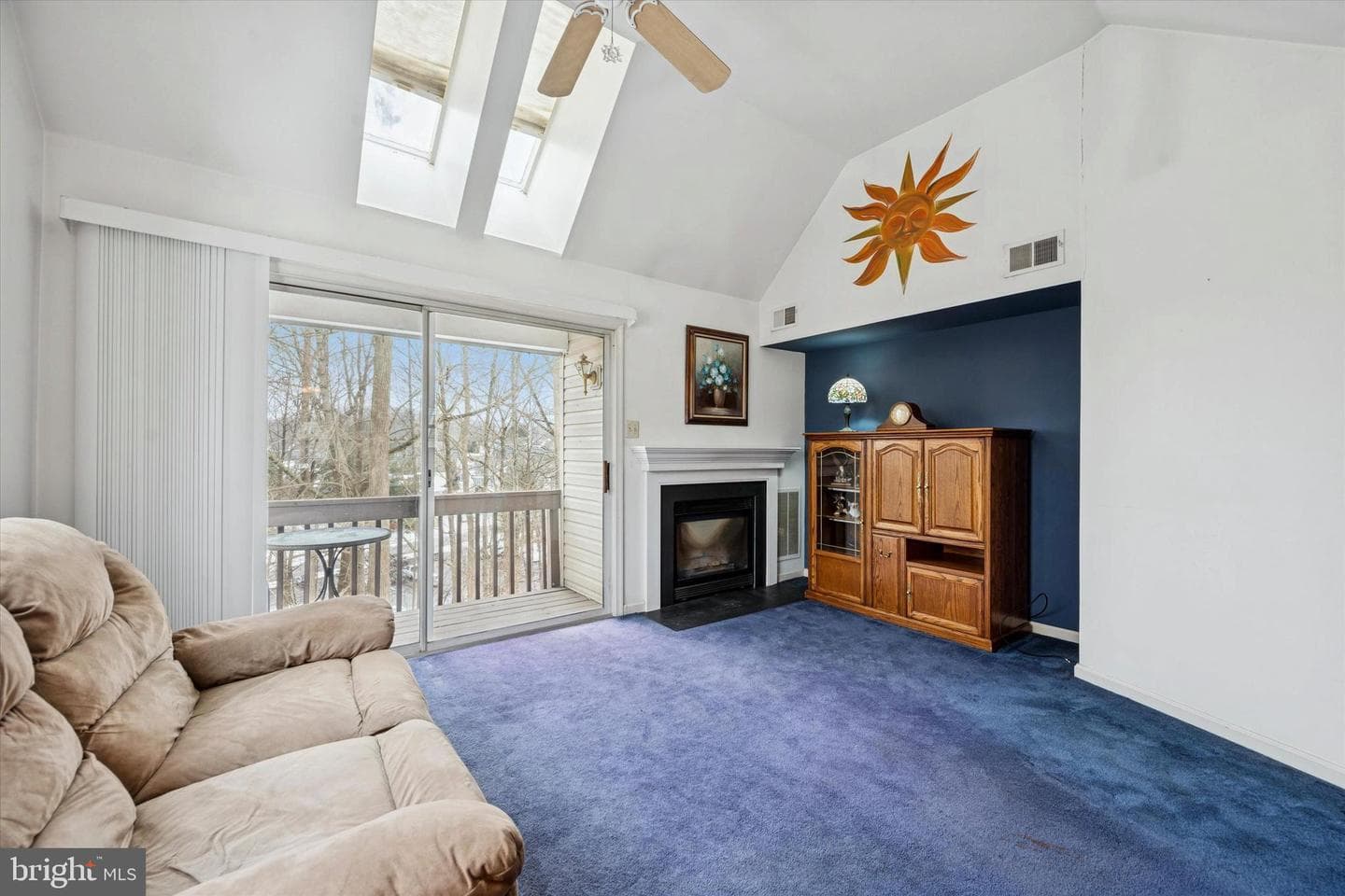 419 Derry Drive photo 12
