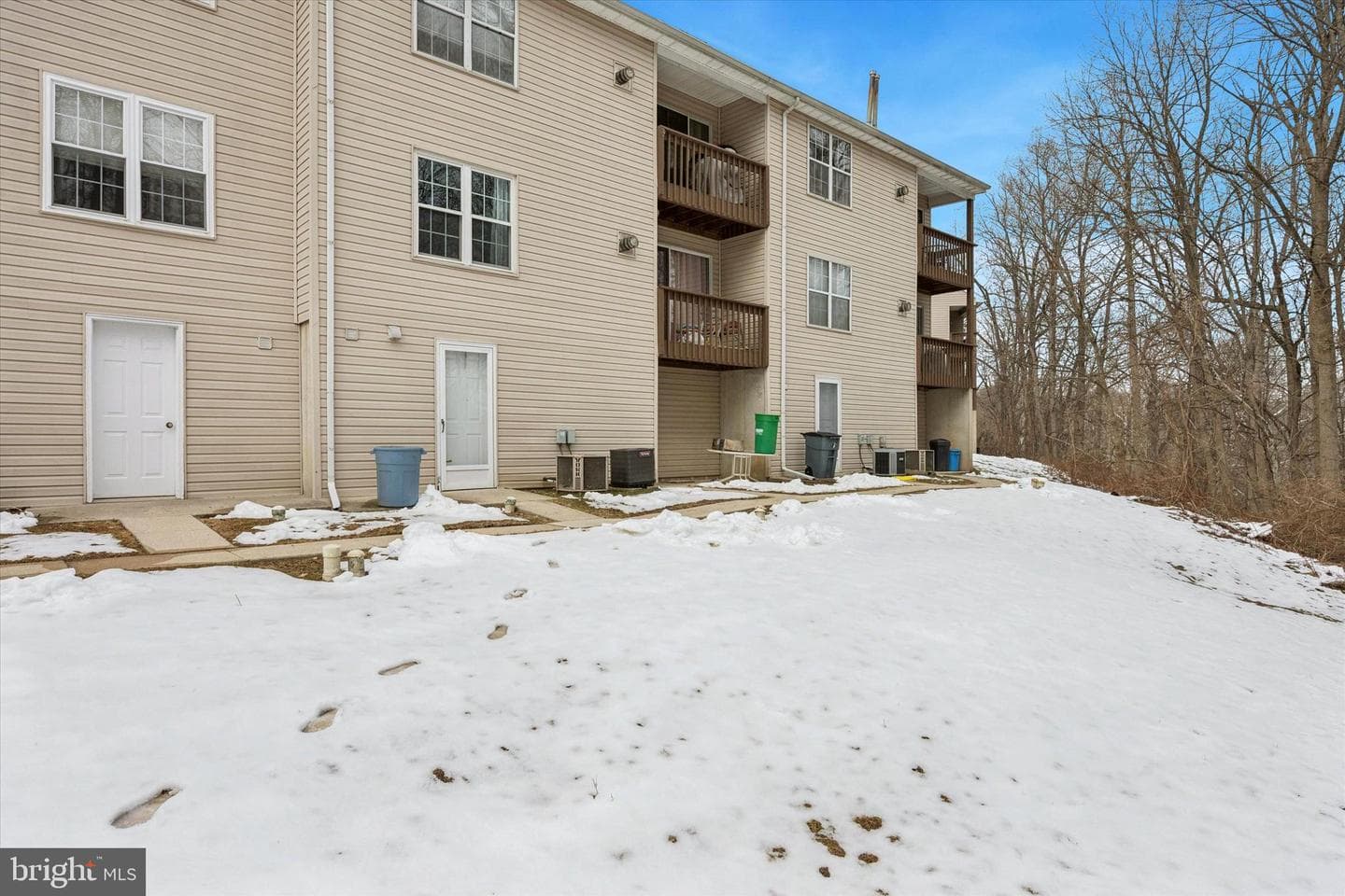 419 Derry Drive photo 25