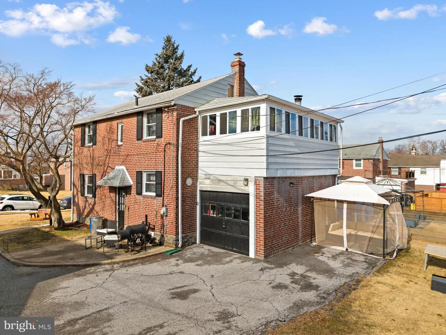 409 W Grays Avenue photo 18