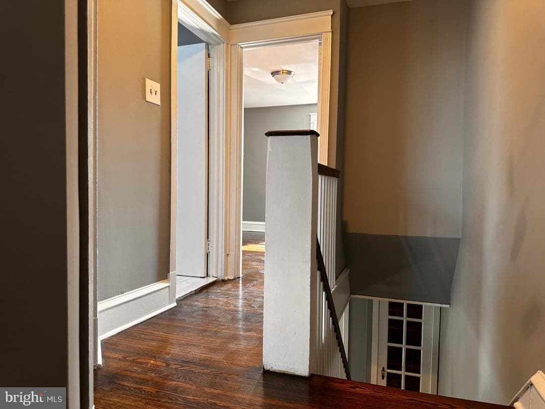 411 Millbank Road photo 12