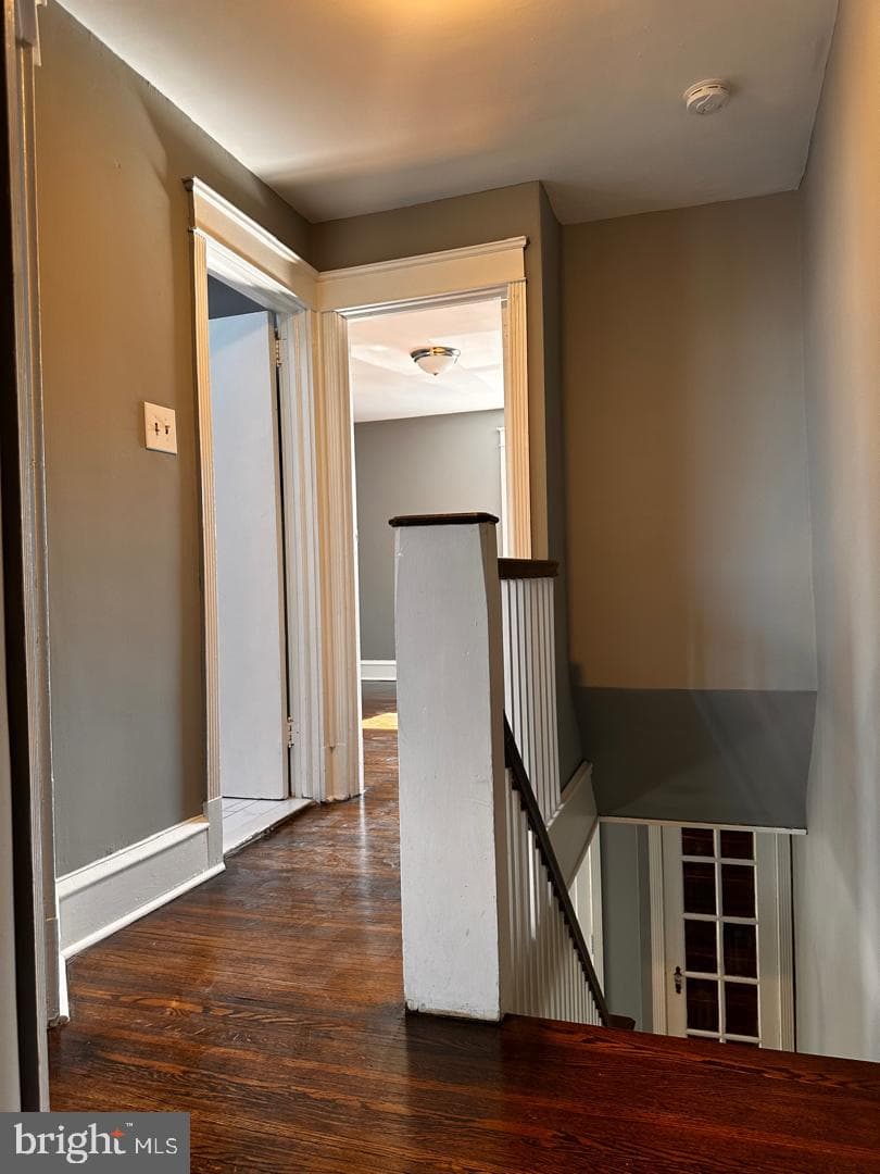 411 Millbank Road photo 13