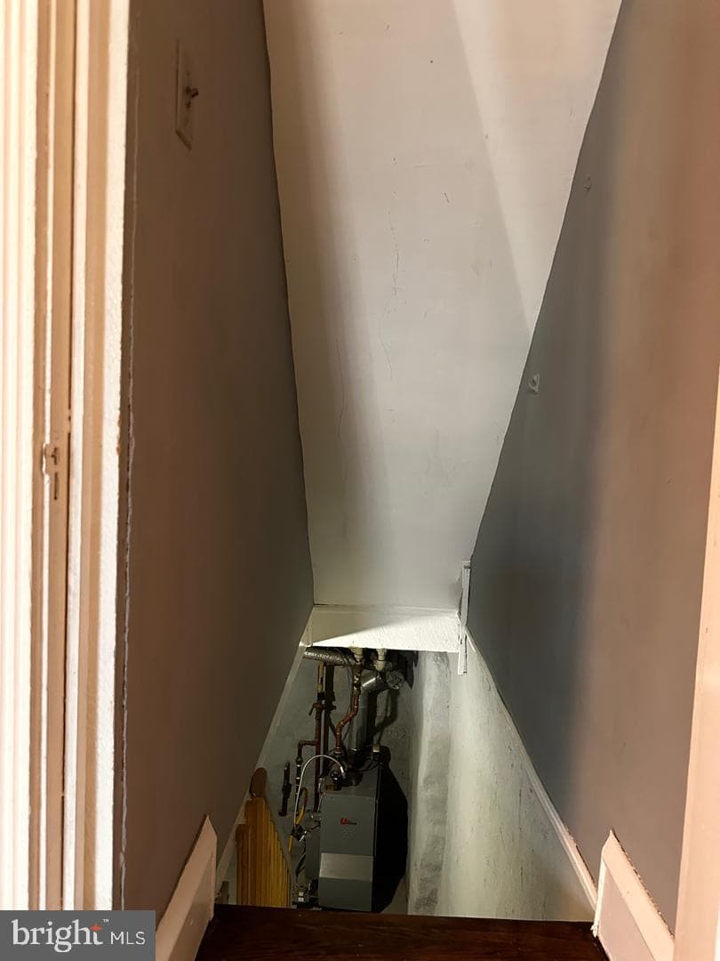 411 Millbank Road photo 15