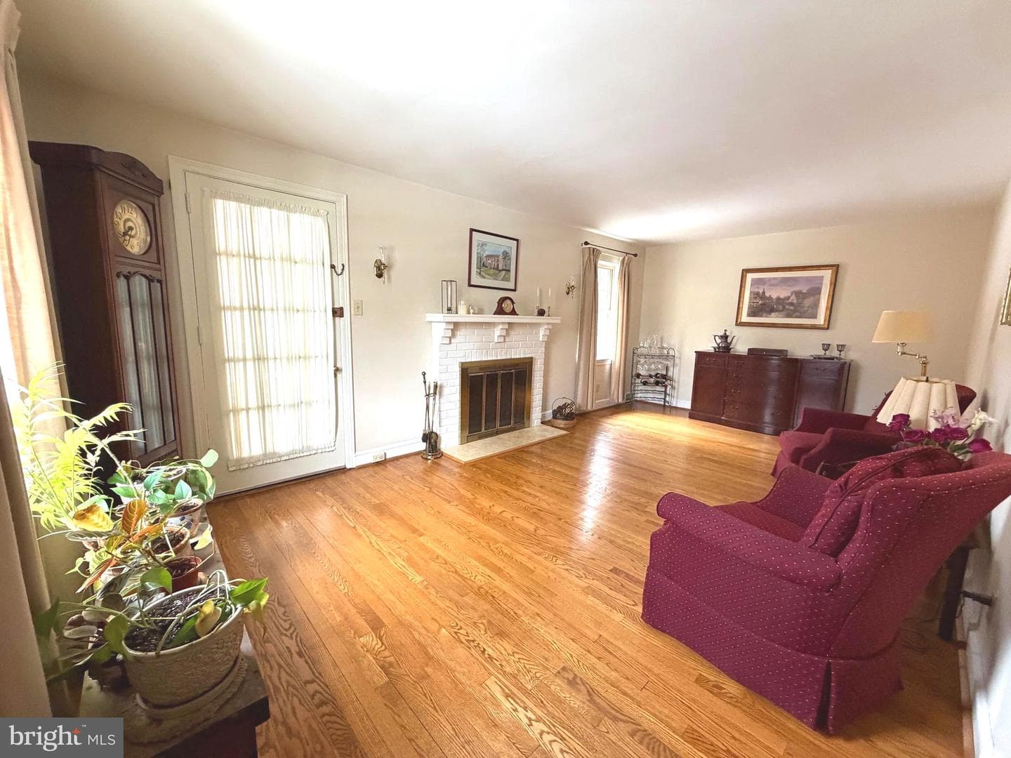 1116 Blythe Avenue photo 3