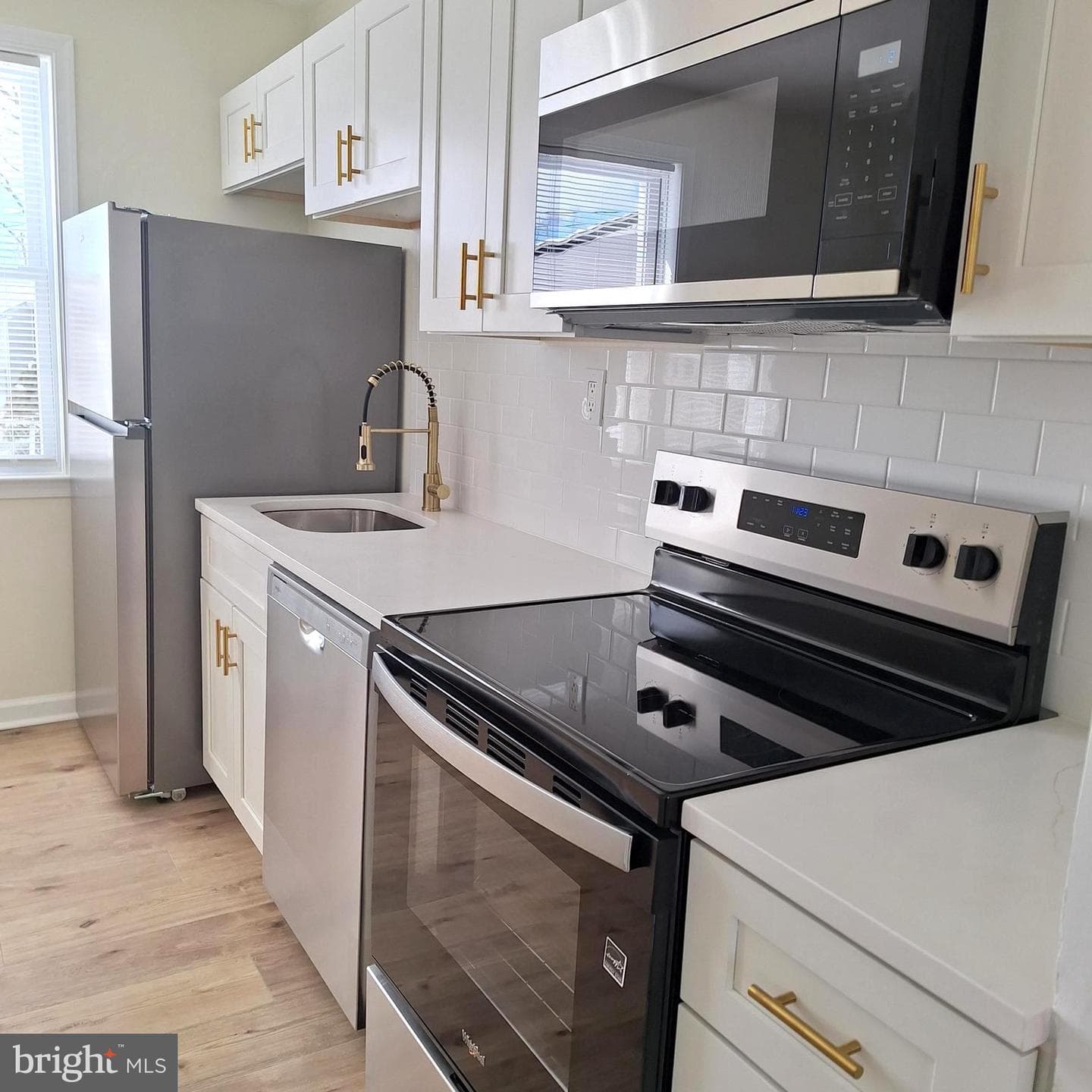 403 Trenton Court photo 2