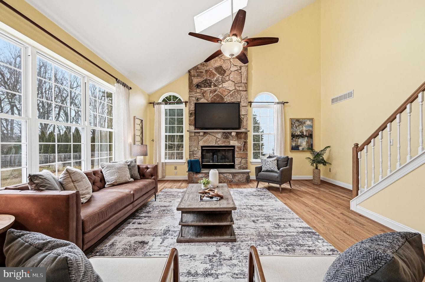 32 Woodsview Drive photo 17