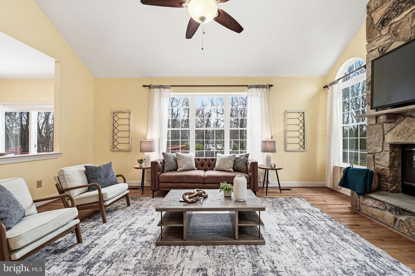 32 Woodsview Drive photo 18