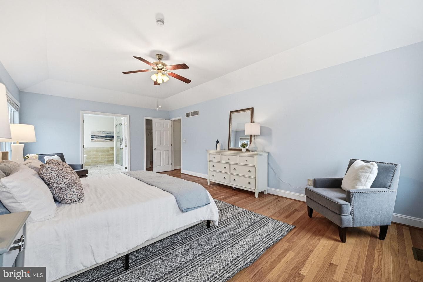32 Woodsview Drive photo 26