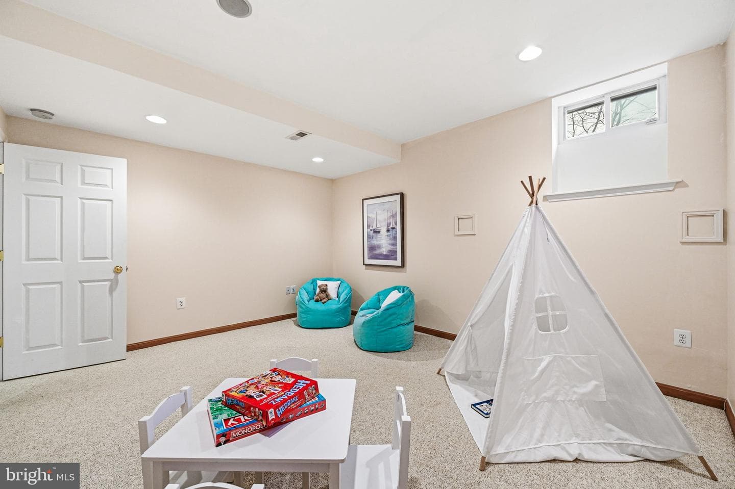 32 Woodsview Drive photo 44