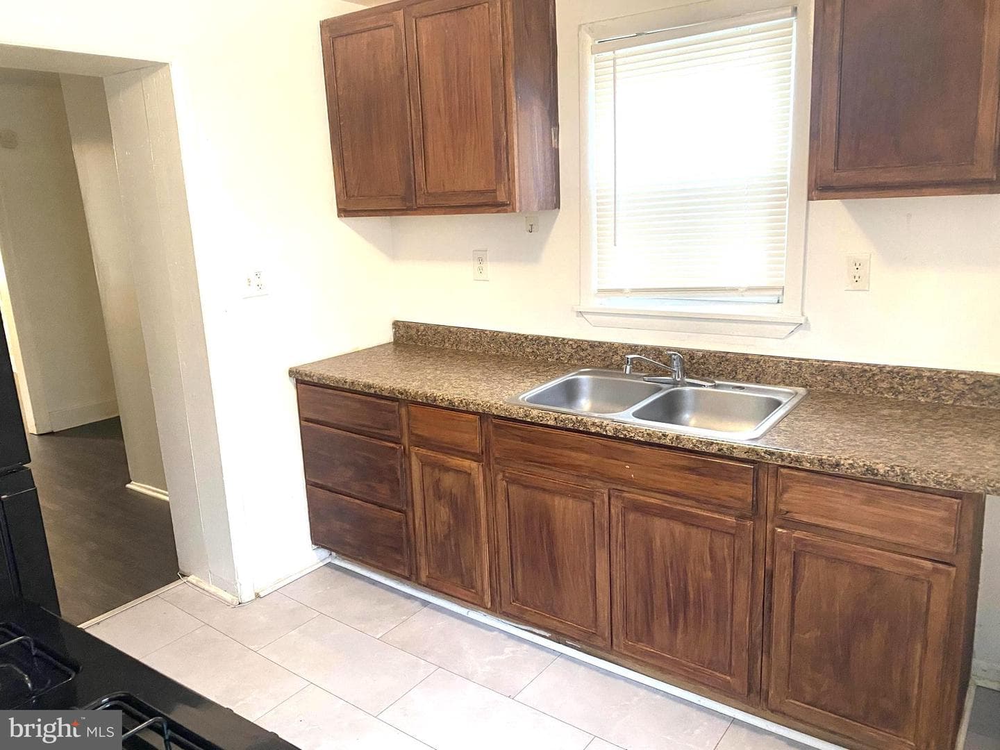 1133 Clover Lane photo 9