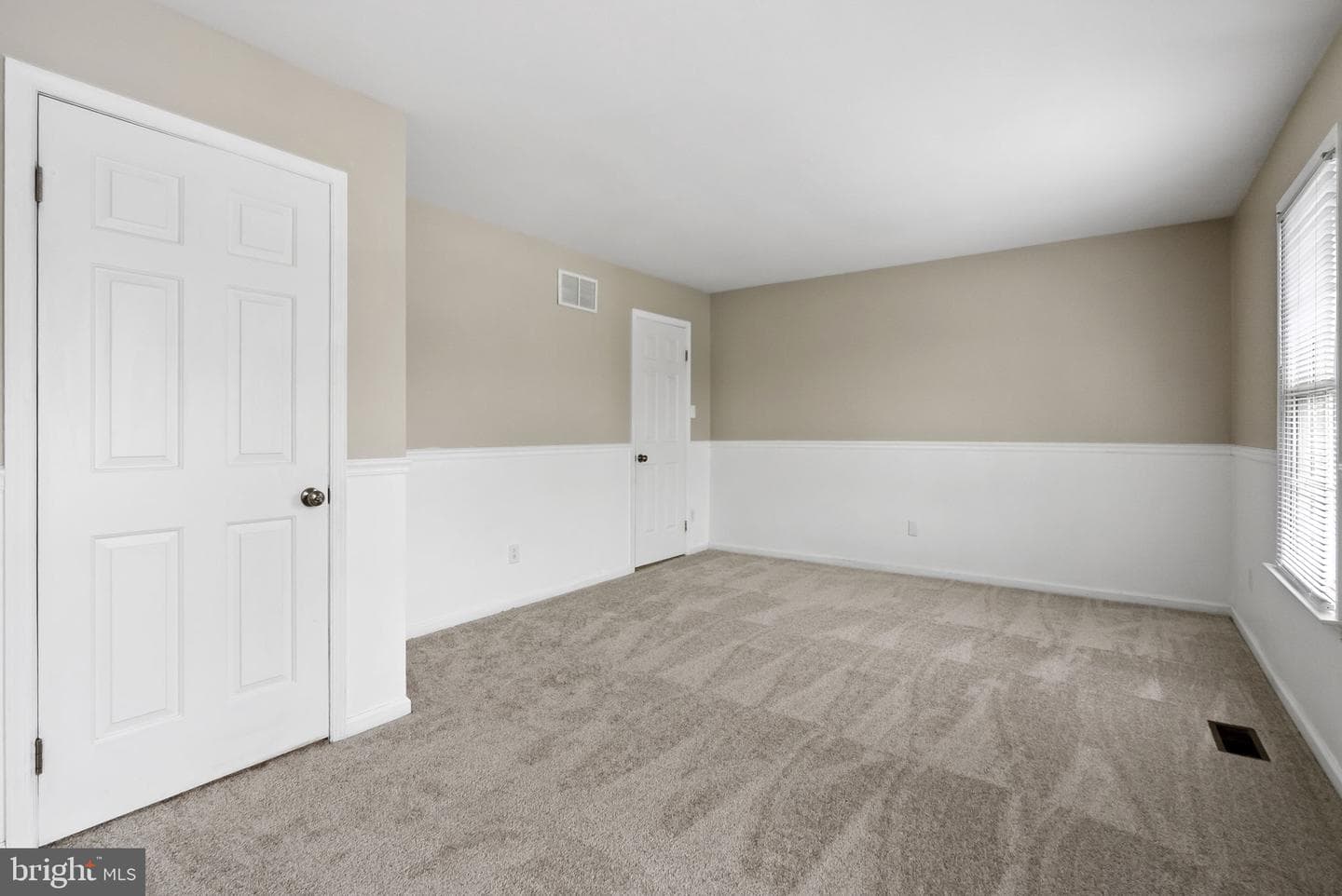 605 Meadow Court ##605 photo 24