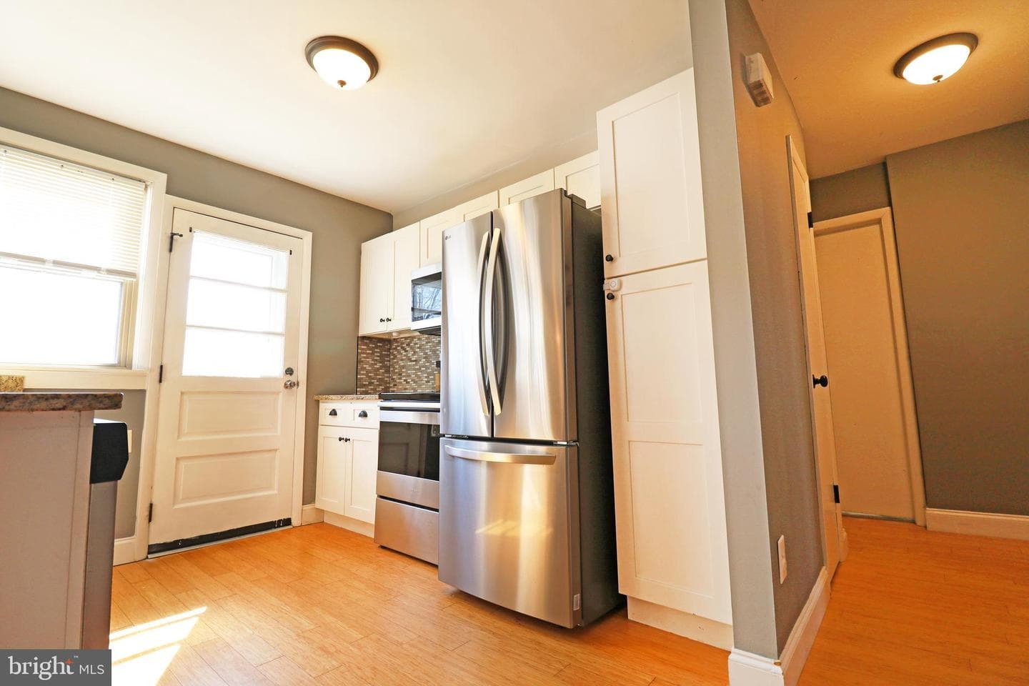 929 Galbraith photo 16