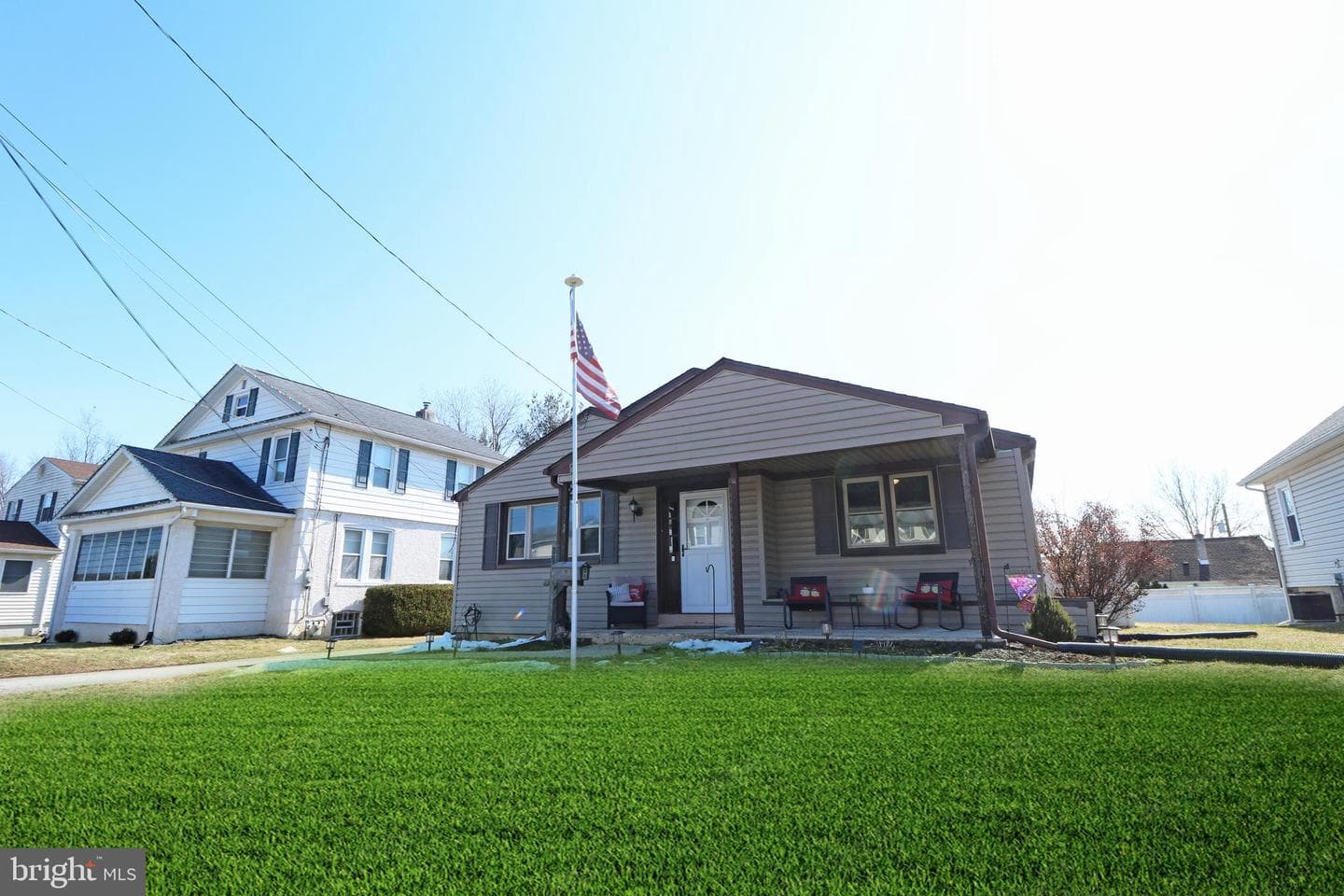 929 Galbraith photo 2