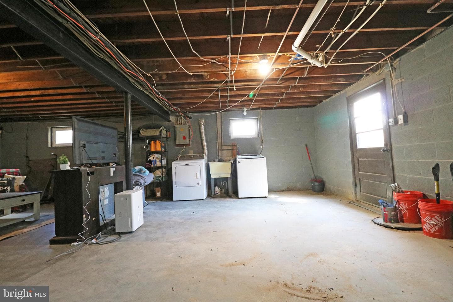 929 Galbraith photo 27