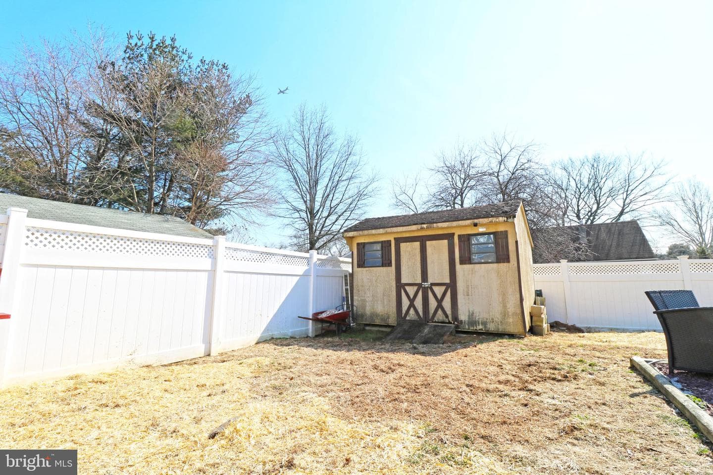 929 Galbraith photo 34