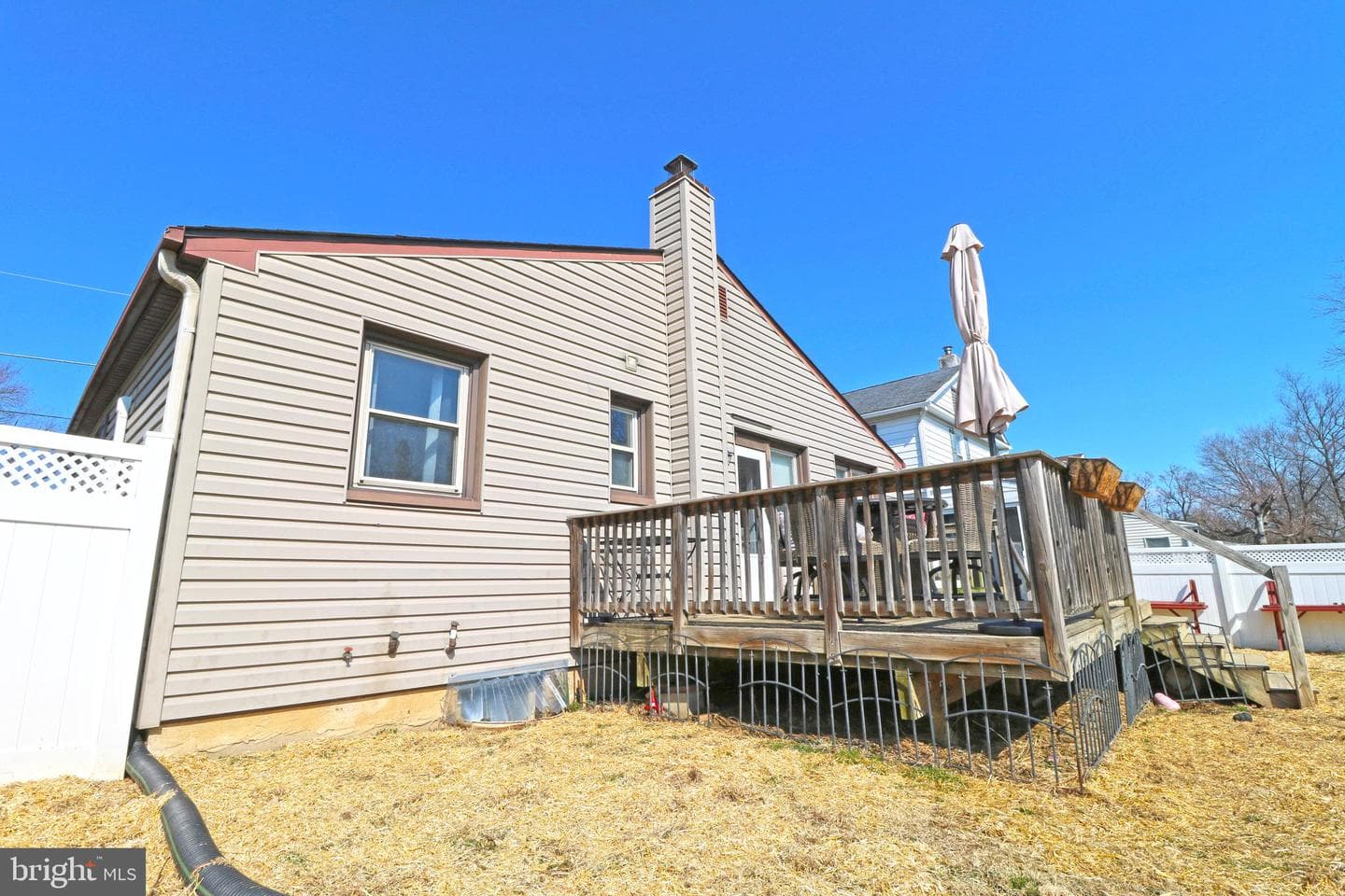 929 Galbraith photo 35