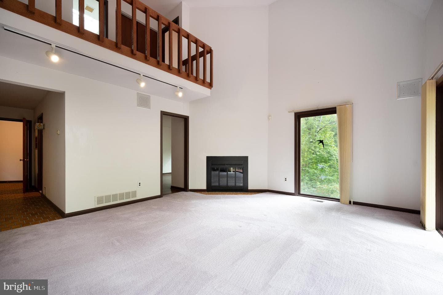 111 Harvey Lane photo 8