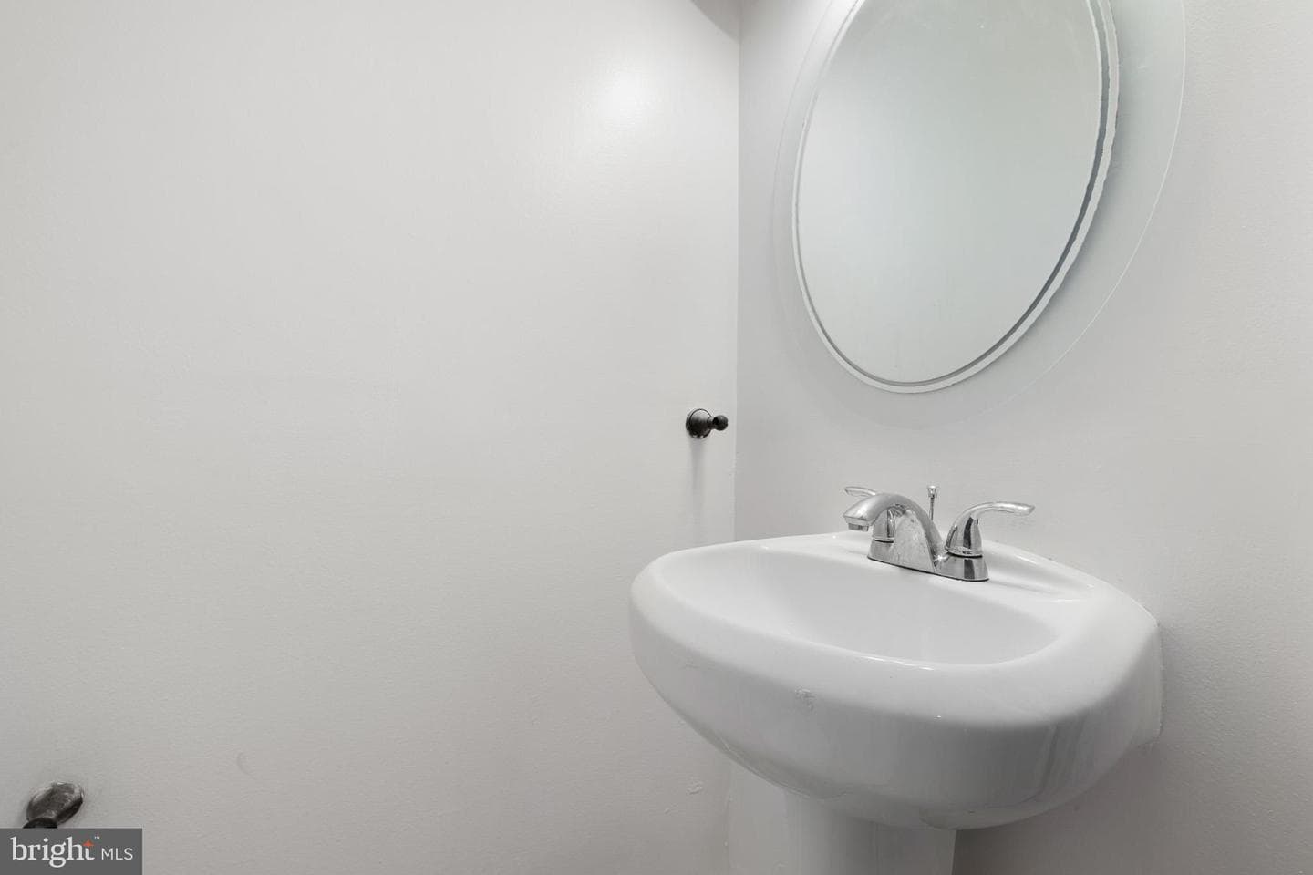 403 S 6th Street photo 13