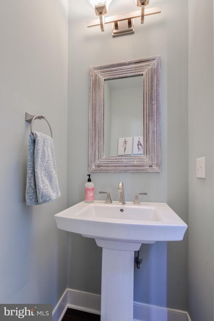 65 Westtown Thornton Road photo 43