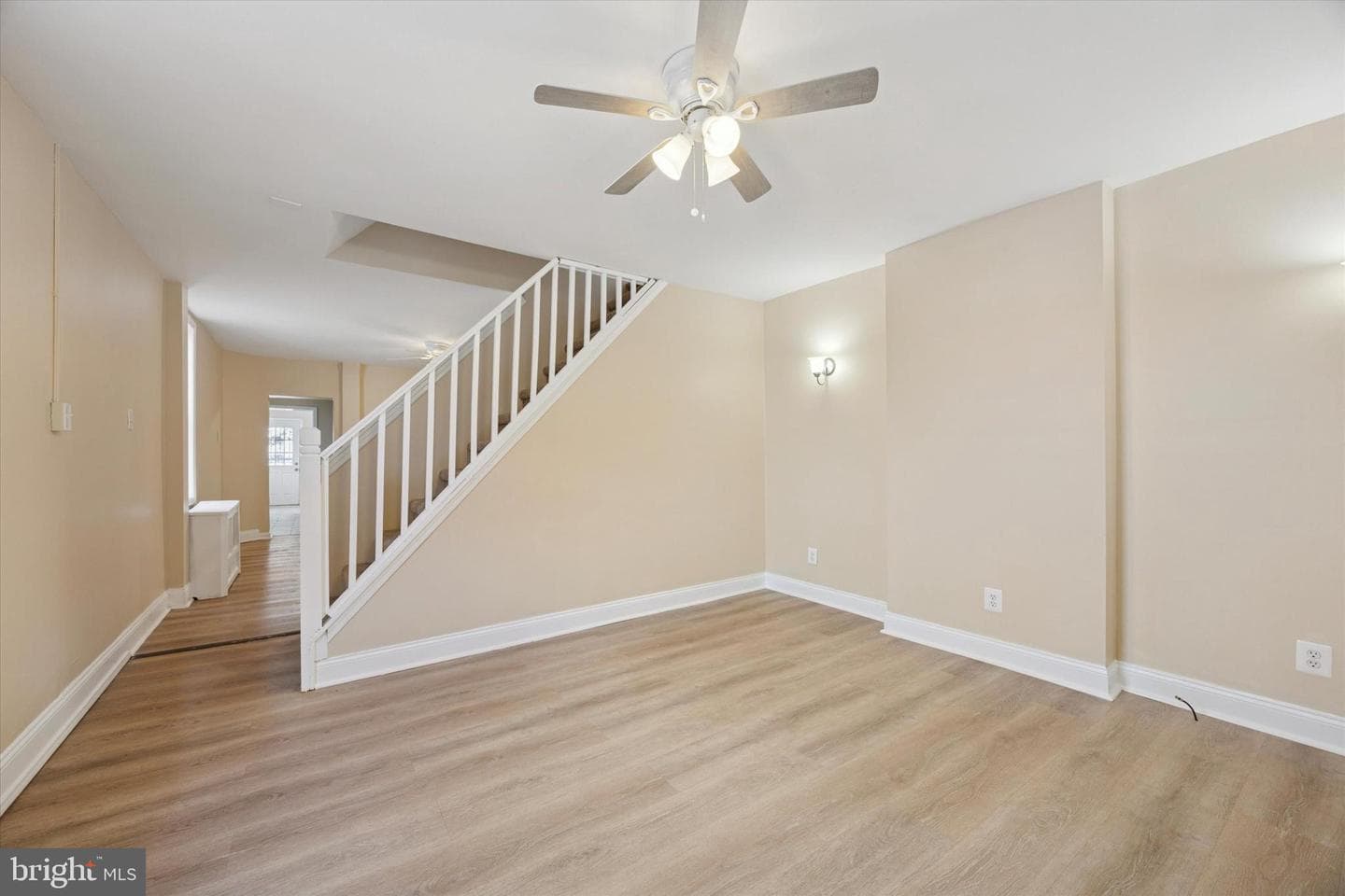 45 S Sycamore Avenue photo 3