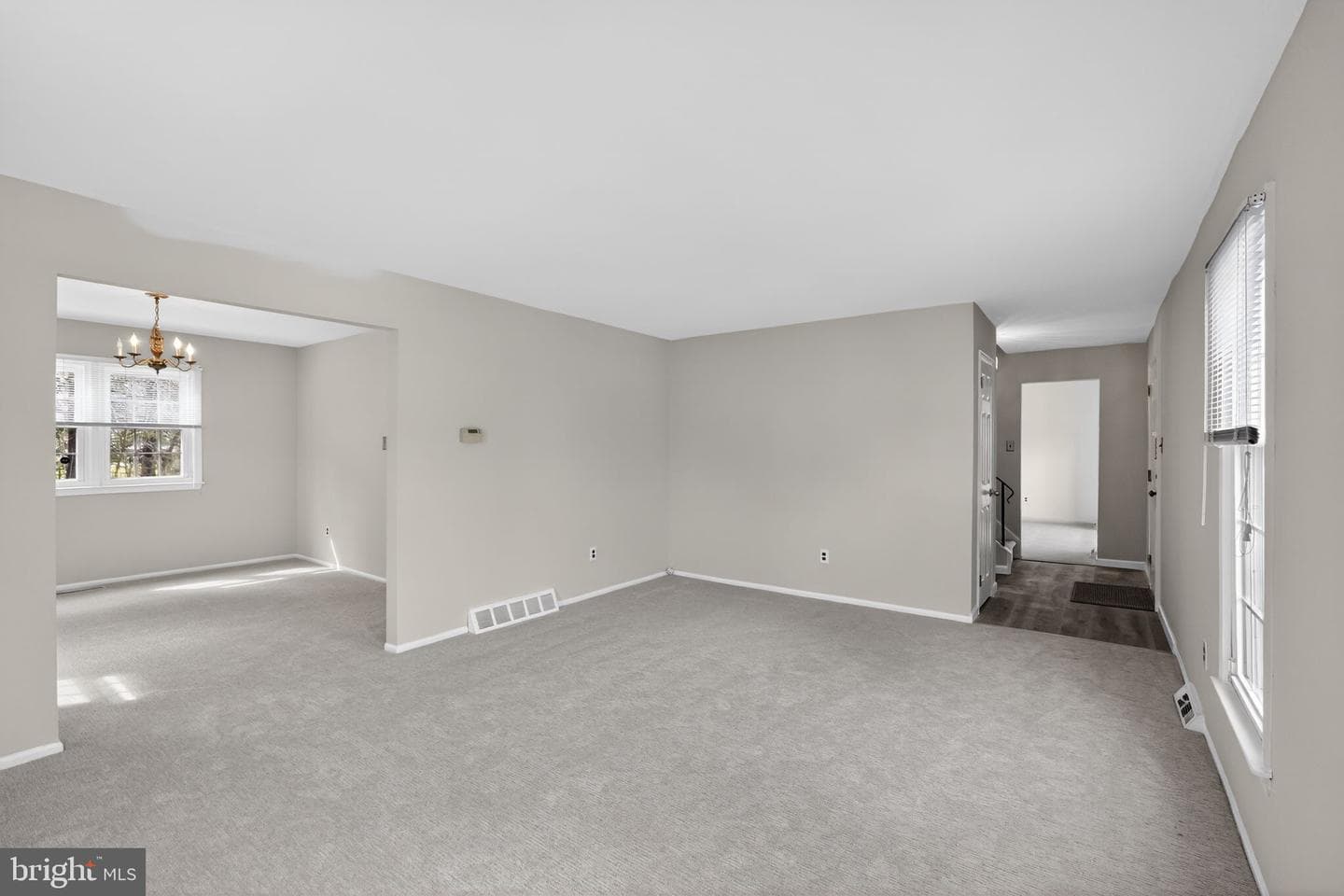 151 Eaton Drive photo 4