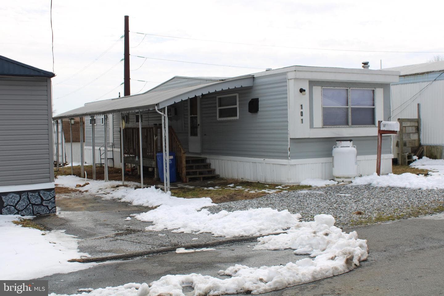 4300 W 9th Street #101