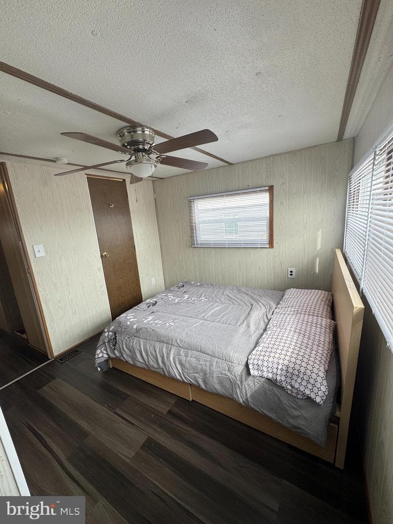 4300 W 9th Street #101 photo 9