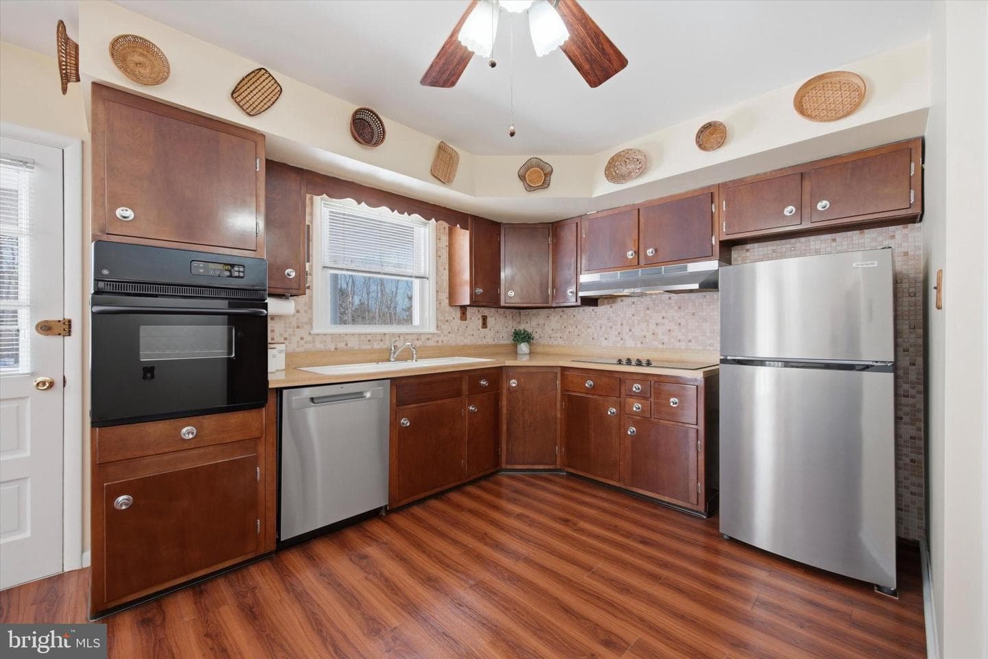 1304 Valley Road photo 15