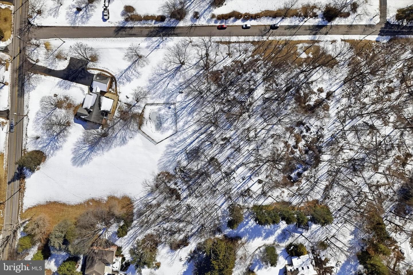 1304 Valley Road photo 4
