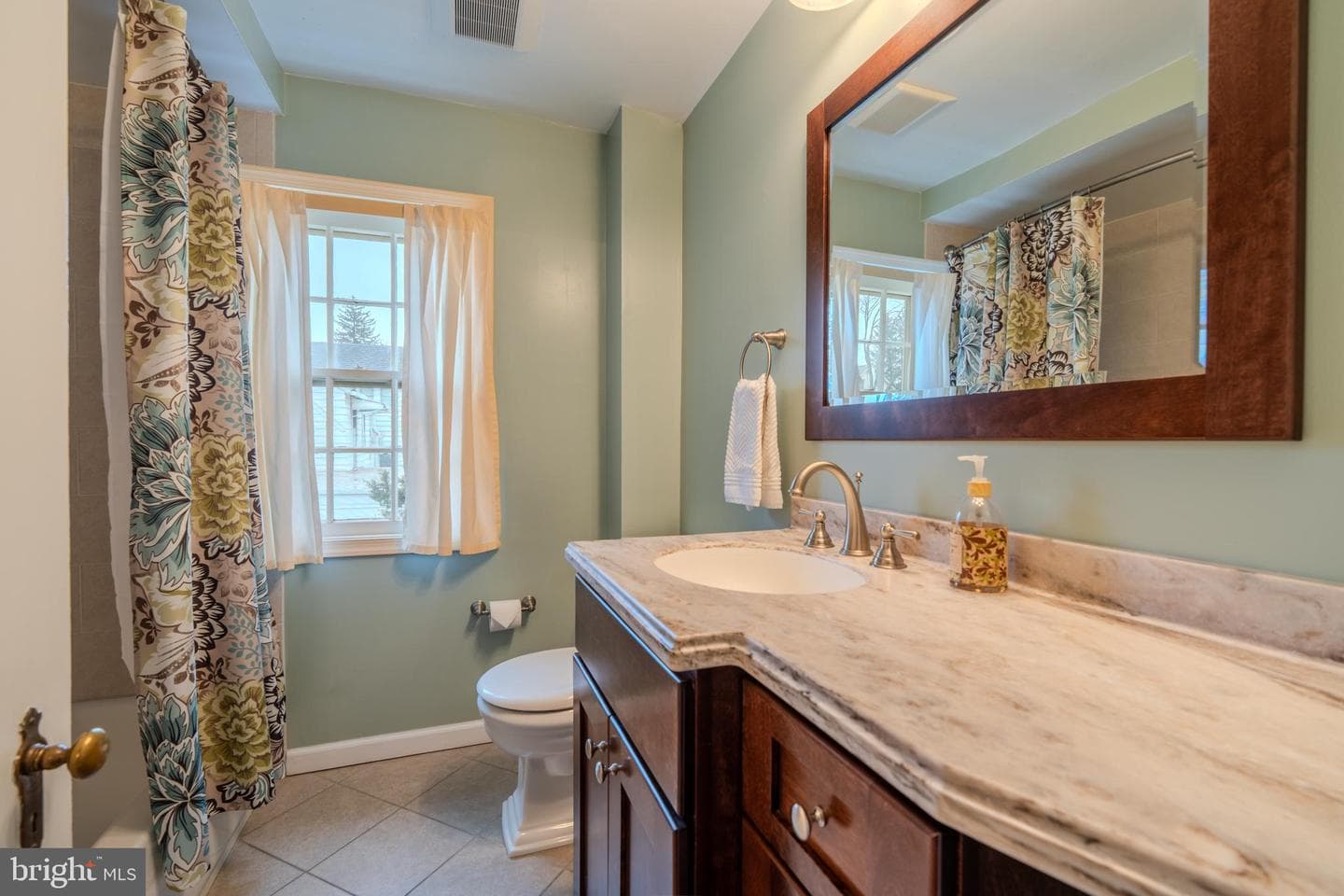 1604 Earlington Road photo 36