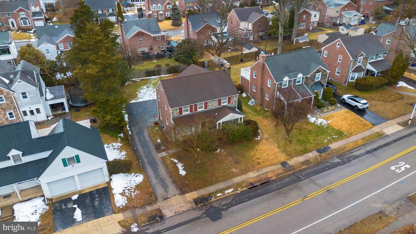 1604 Earlington Road photo 46