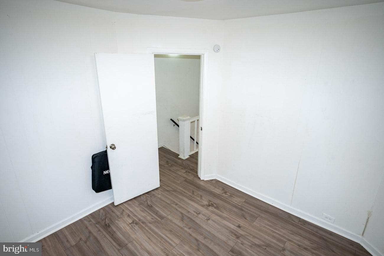 1011 Andrews Avenue photo 14