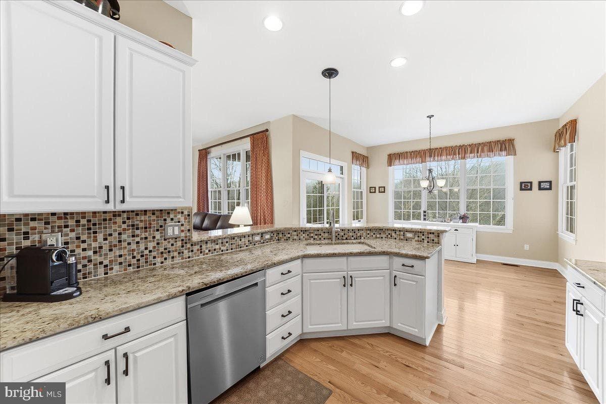 42 Cassin Hill Dr photo 15