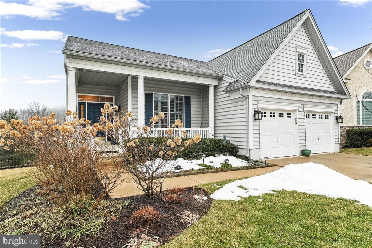42 Cassin Hill Dr photo 2