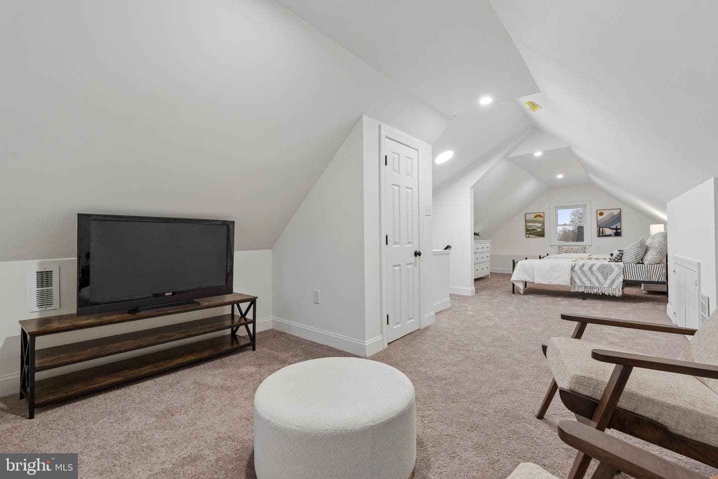 249 Brookline Boulevard photo 43