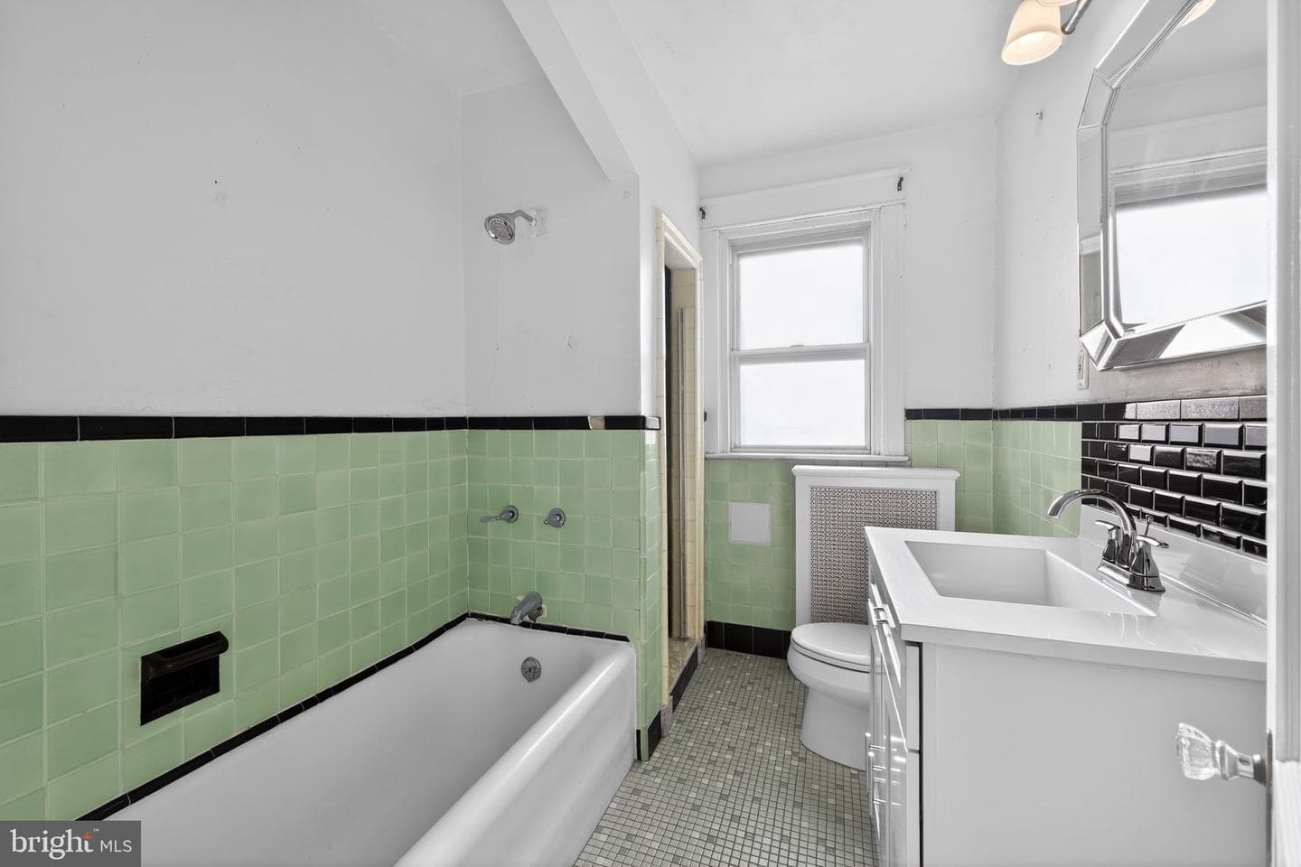 165 W Albemarle Avenue photo 28