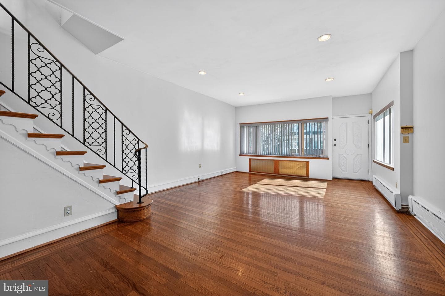 165 W Albemarle Avenue photo 5